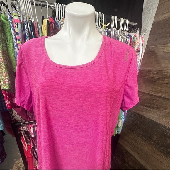 Reebok Pink Athletic Tee Shirt - Picture 1 of 7